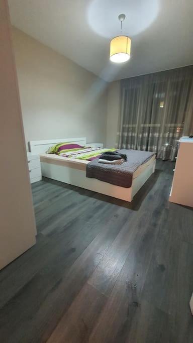 Apartment елегантен градски с обширна тераса